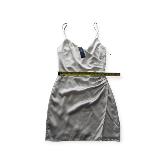 Abercrombie & Fitch Silver Pleated Mini Dress Size Small Tall - Picture 5 of 8